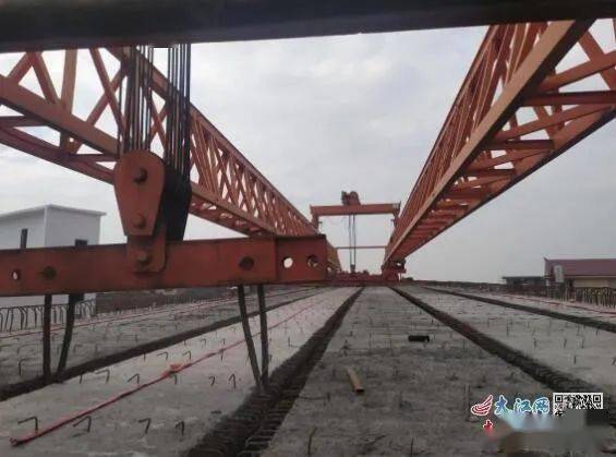 s219樟树袁河大桥全桥架设完成图