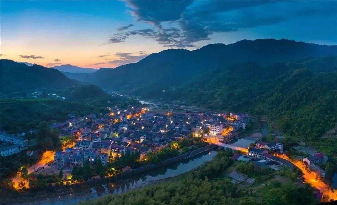 浙江省人大代表,新昌县人大常委会主任求子平:让"唐诗之路"成为振兴