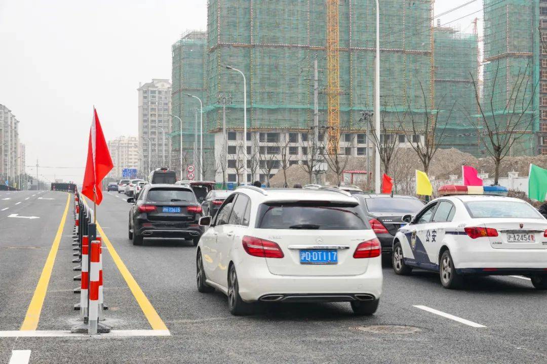 上高速不再绕路了!川南奉公路打通最后200米