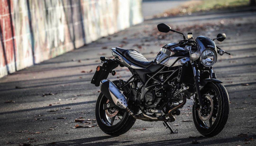 85800元/92800元,铃木经典中量级街车sv650/650x售价公布!