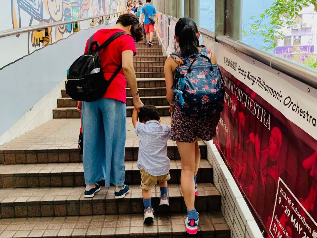 香港人口负增长_香港人口