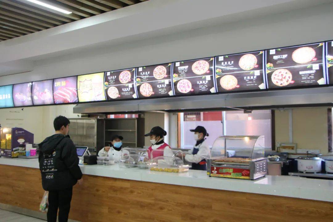 这一站,荣怀教育园!_食堂