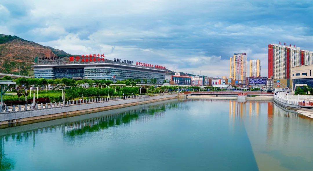 文明绘就城市新画卷城东区巩固提升全国文明城市创建成果综述