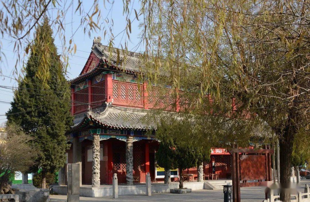 孔庙·山东金乡文庙:廿四龙柱,亦名文渊,韦力撰