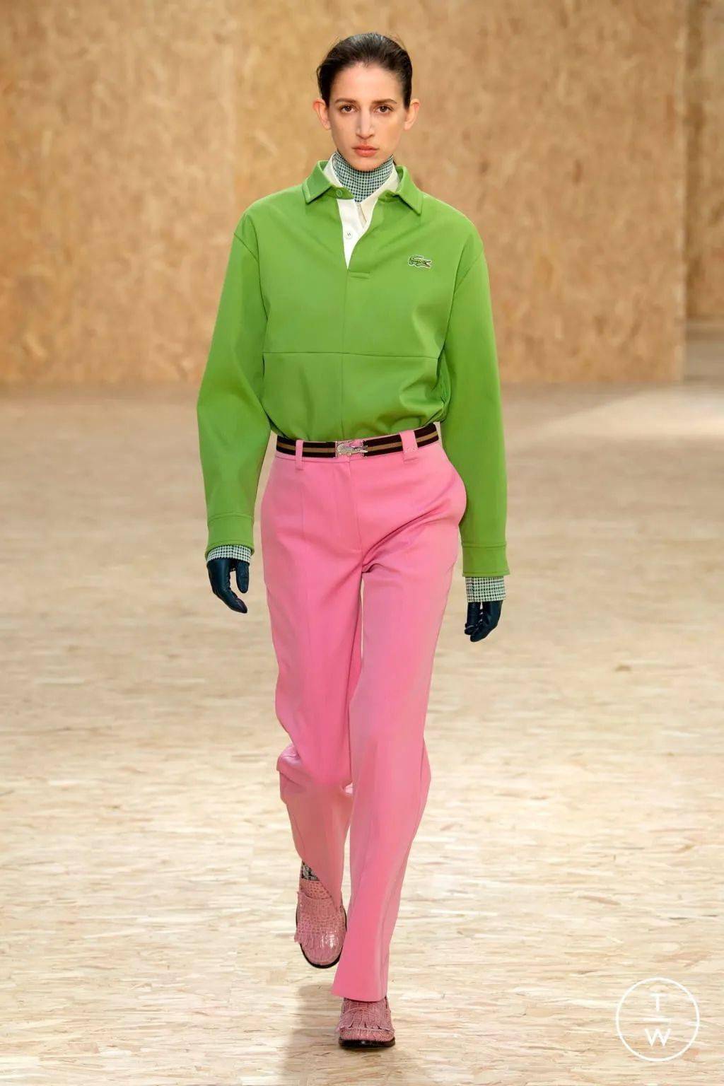 绿配黄搭配技巧 ea4ff995bbcb4ae59b18769eb67a72e8.jpeg