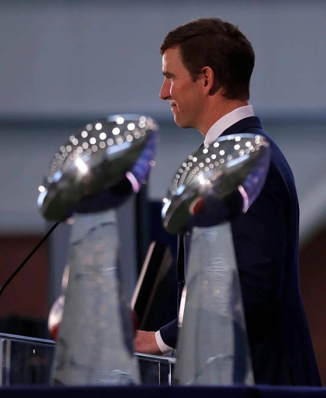 小曼宁又来酸了超级碗两次击败布雷迪给他留下了不小的阴影