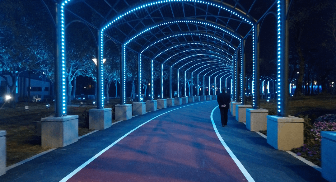 高平七佛山夜景图片图片