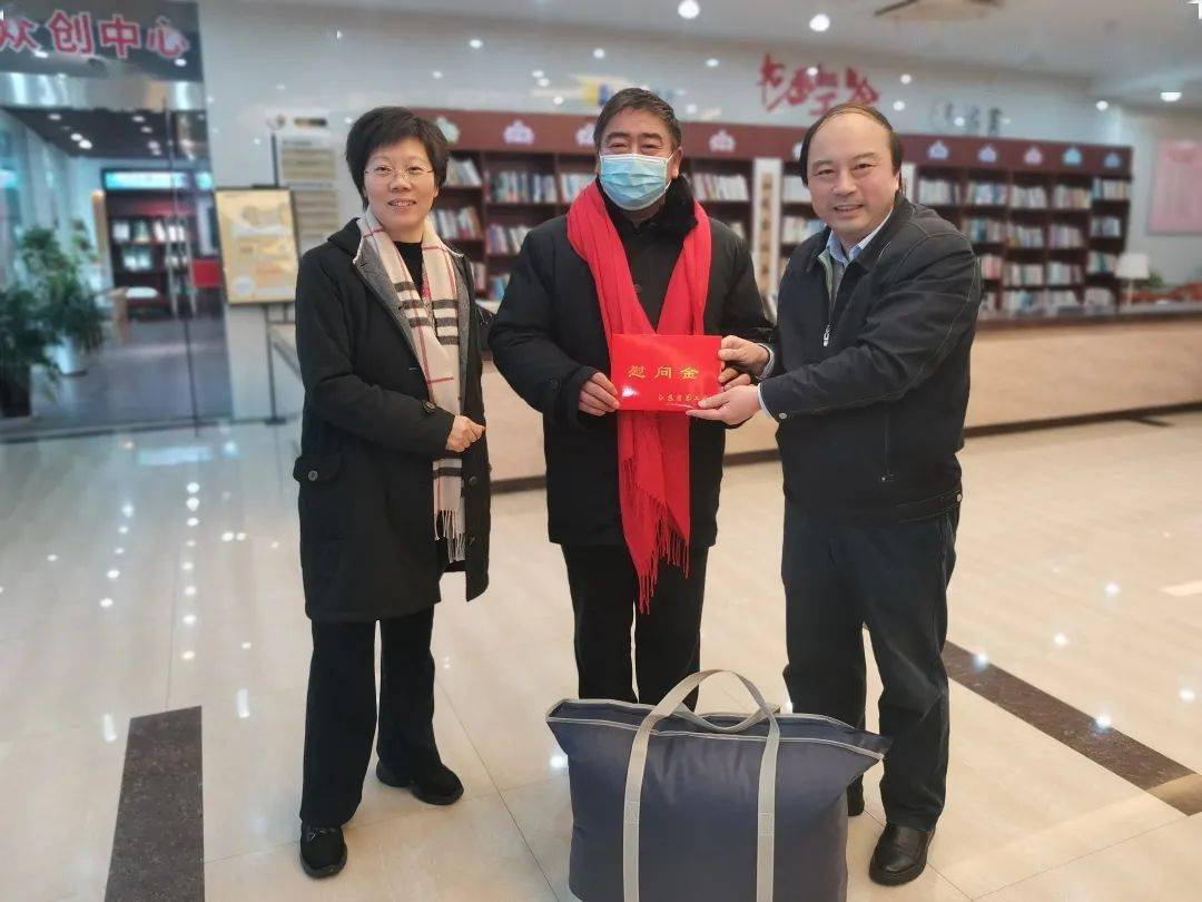 泰有心工会情省总工会领导来泰走访慰问困难职工农民工和劳模