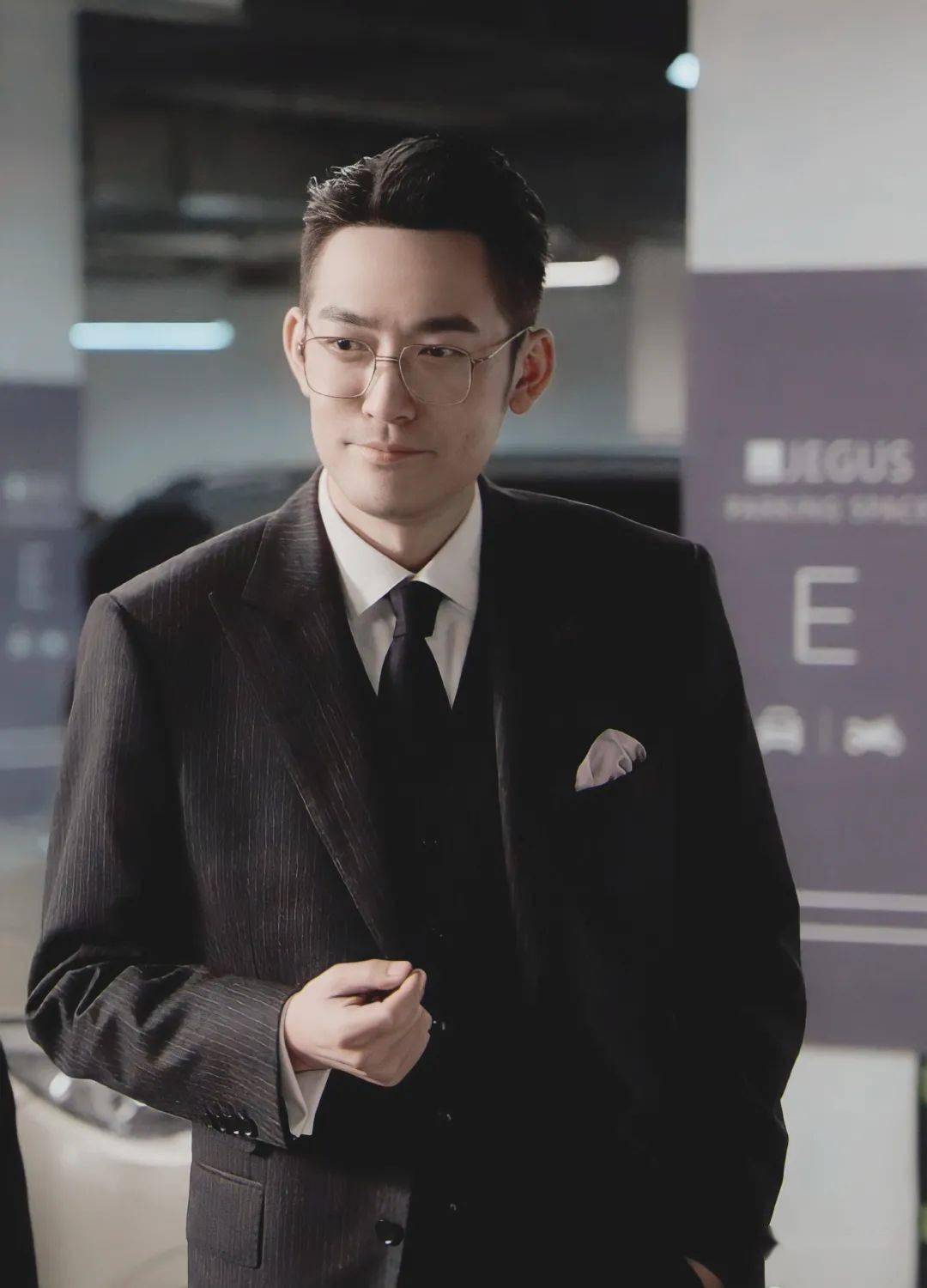 紧急公关第一次演反派张博演绎出方励多面性有深度和厚度