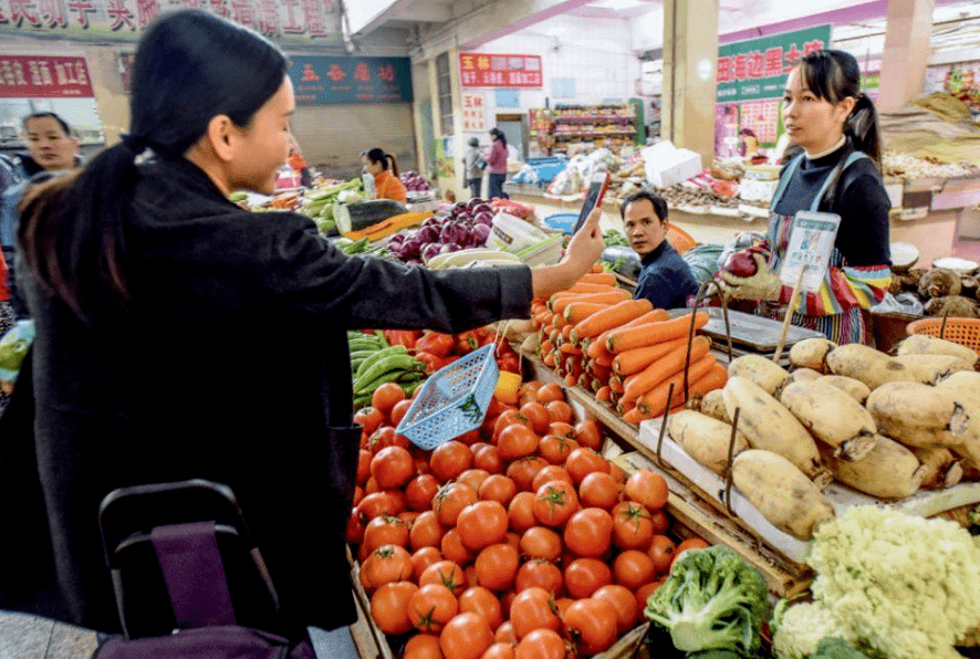 一碗面,对付一整天 如今利辛人出门大多都不带现金了 无论是买东西,吃
