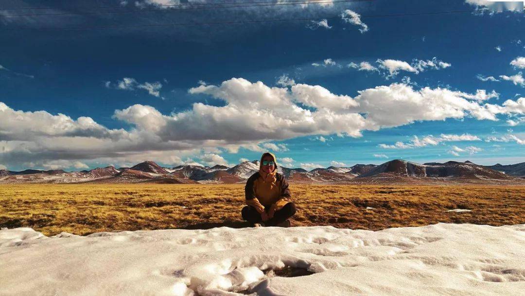 边陲小镇姑娘 35b14ab9f4e8497cb35673e606b9a471.jpeg