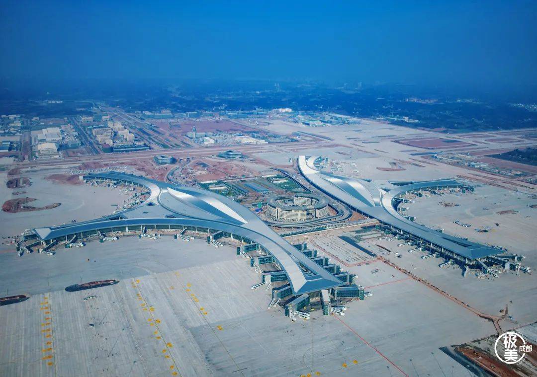 天府国际机场又一秘密：将九寨沟、峨眉山等景点与机场完美融合