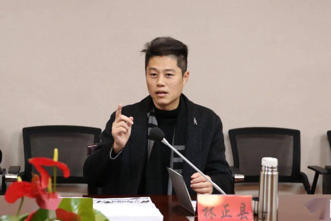 会上,宜山镇党委书记林正县指出,宜山拥有"千年古镇