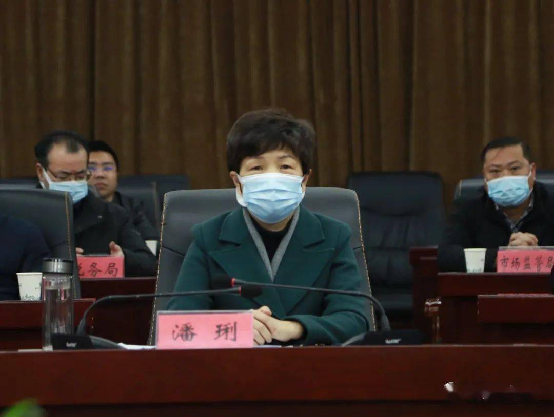 云签约横峰县人民政府与新浪金融北京微聚智汇科技有限公司签署战略