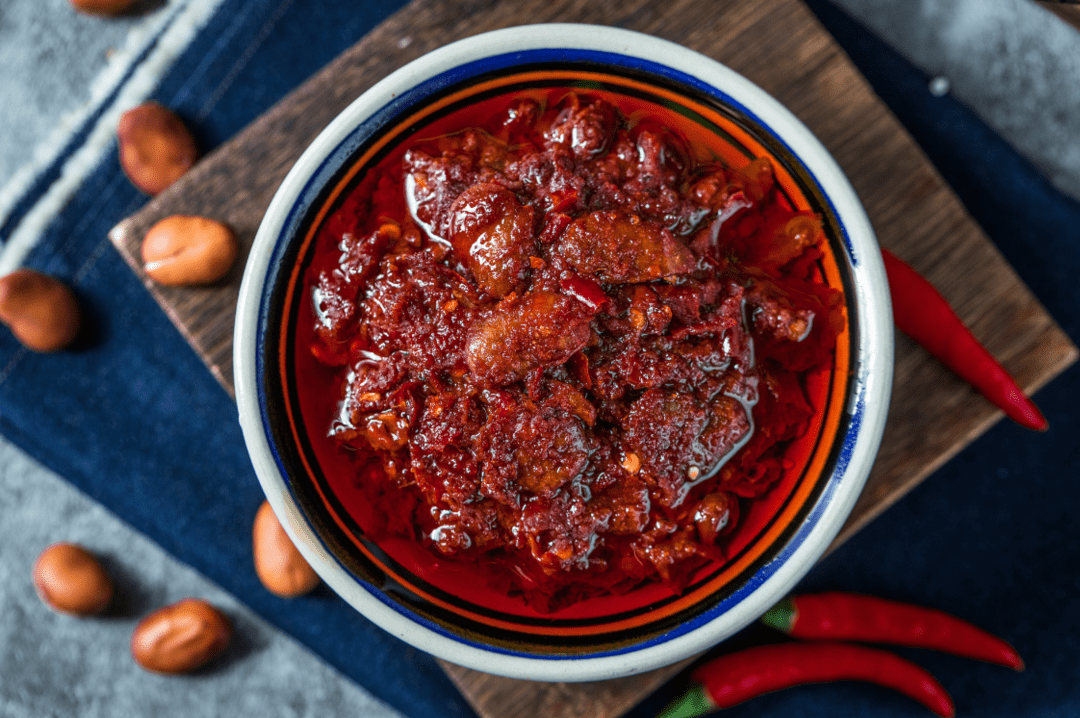 郫县豆瓣年夜饭桌上我是味道担当