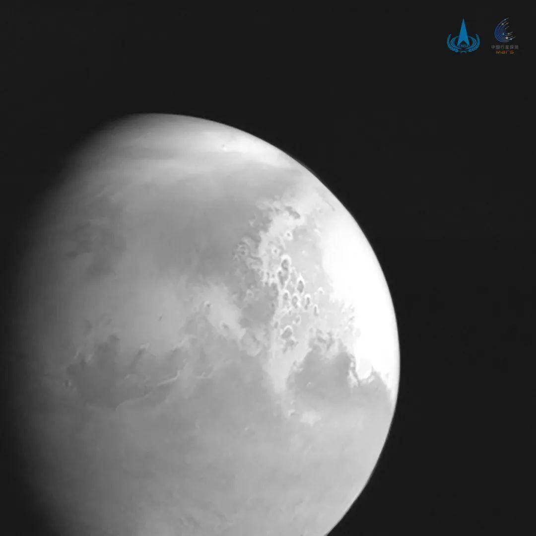 探测器|天问一号传回首幅火星图像