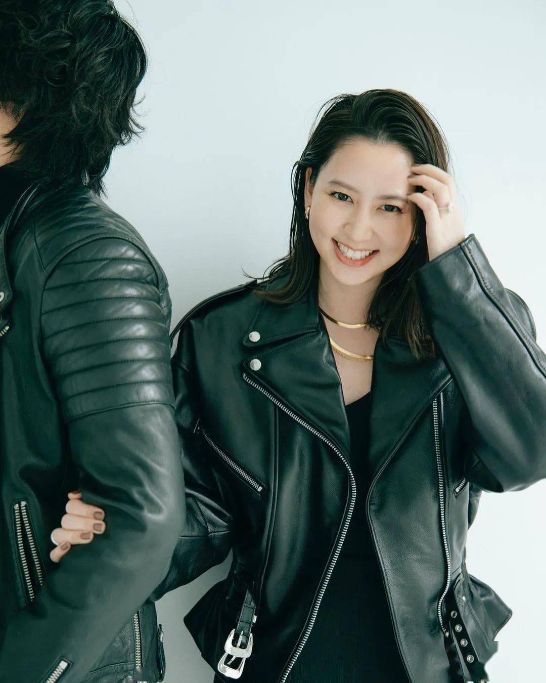 Fan动态丨 一般男性 再加一分 又一位日本白富美模特结婚啦 白色