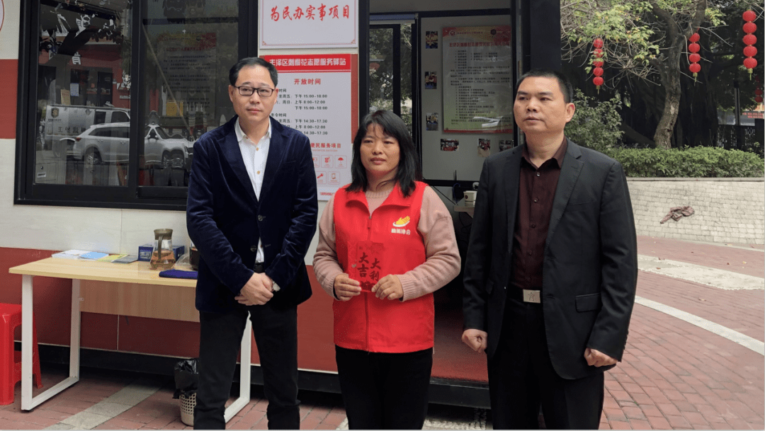 连日来,泉州市委文明办领导赖畅水,吕宝贝,陈庆宗,黎灵寿,叶长青,蔡芳