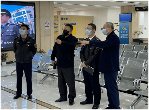 省人社厅监察执法局副局长胡国强一行到我区开展欠薪接访活动