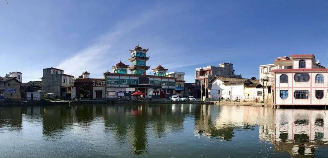 问渠哪得清如许唯有保护加治理小街镇开展清淤减污工程