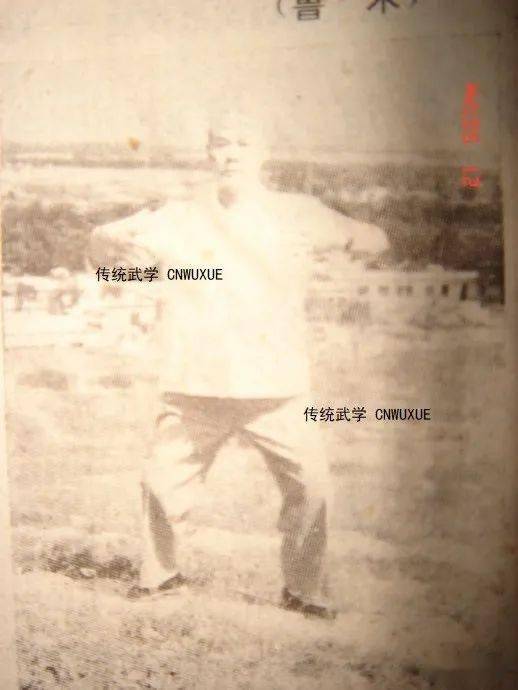 什么叫站桩如何练习 fdb1925c074240018274c2115bc4d275.jpeg