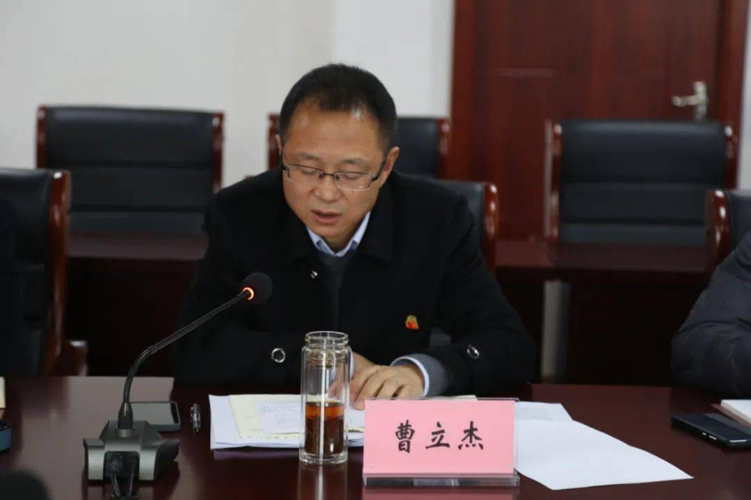 海宁市人大常委会副主任朱祥华对此次民主生活会给予充分肯定,认为