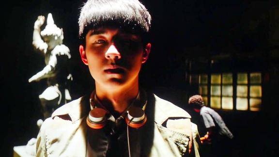 秦风唐仁重演案发现场发现凶手情节惊险激动人心