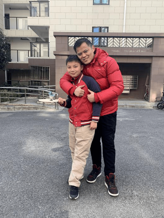 "小蚂蚁"寒假生活嘉年华(二)--"小蚂蚁"爱运动_击剑