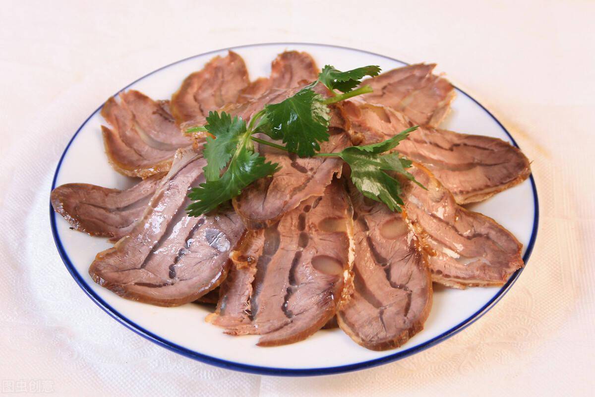 自制卤牛肉很简单牢记3个技巧牛肉香浓又紧致香味扑鼻