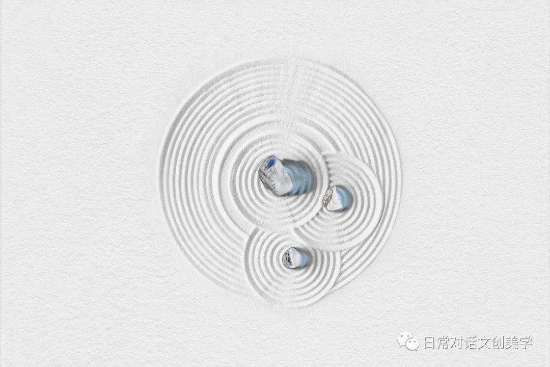分享 枯山水 在石筑成的无水之庭 看见了奔涌的江河湖海 庭园