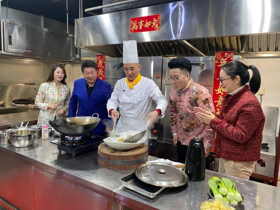 拜年喽 | 讲大道邀您一起团圆过除夕 共赏宁波味
