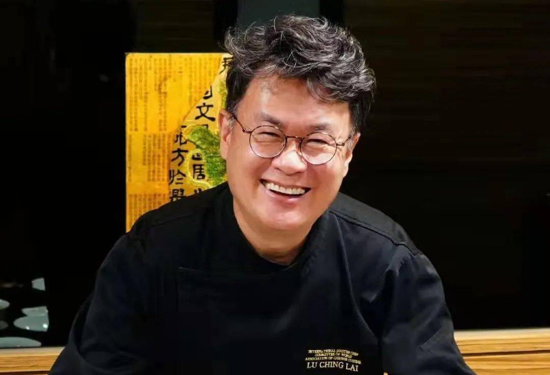海外餐饮人共祝牛年大吉一