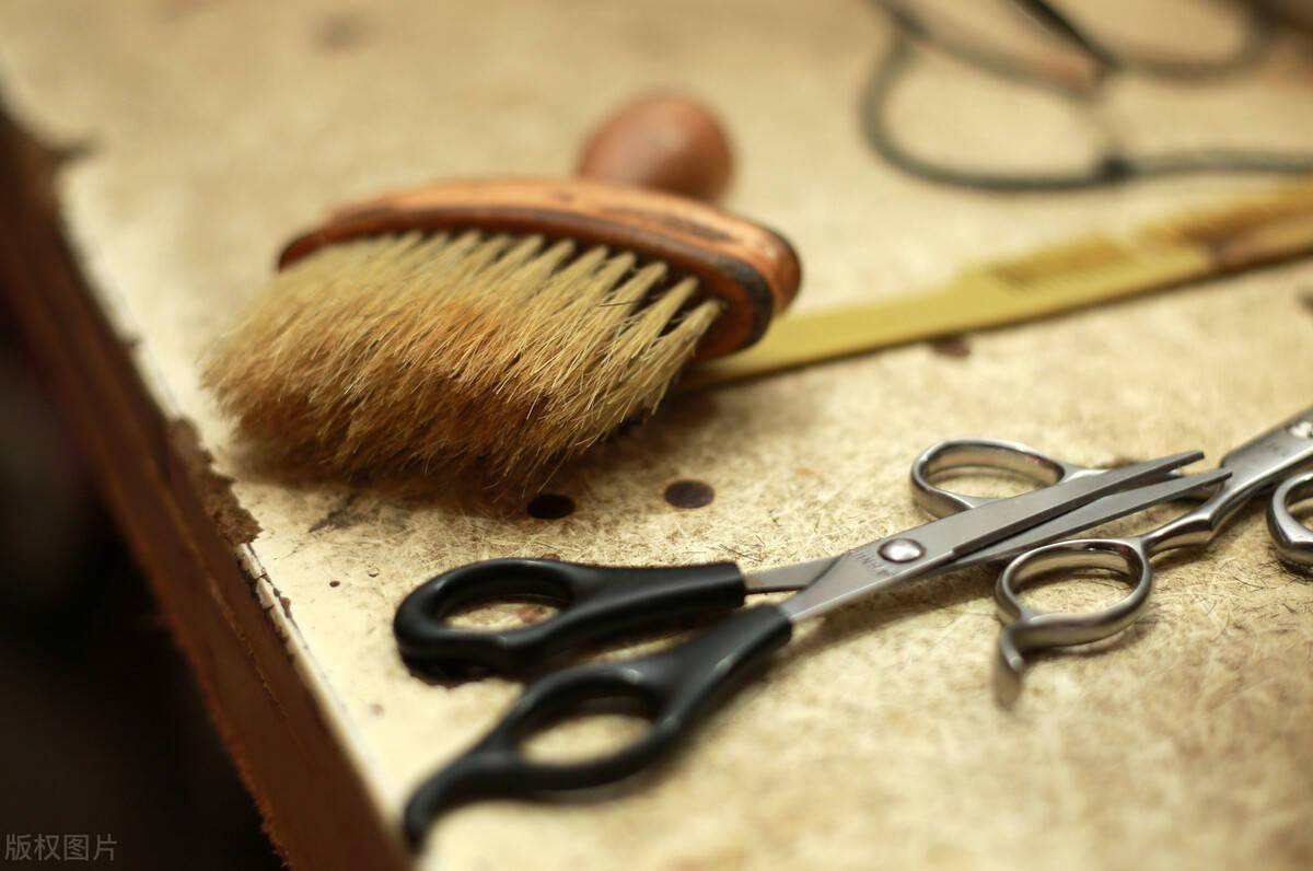 理年发,洗年澡,理出我们的精气神,洗出我们的健康身_理发匠