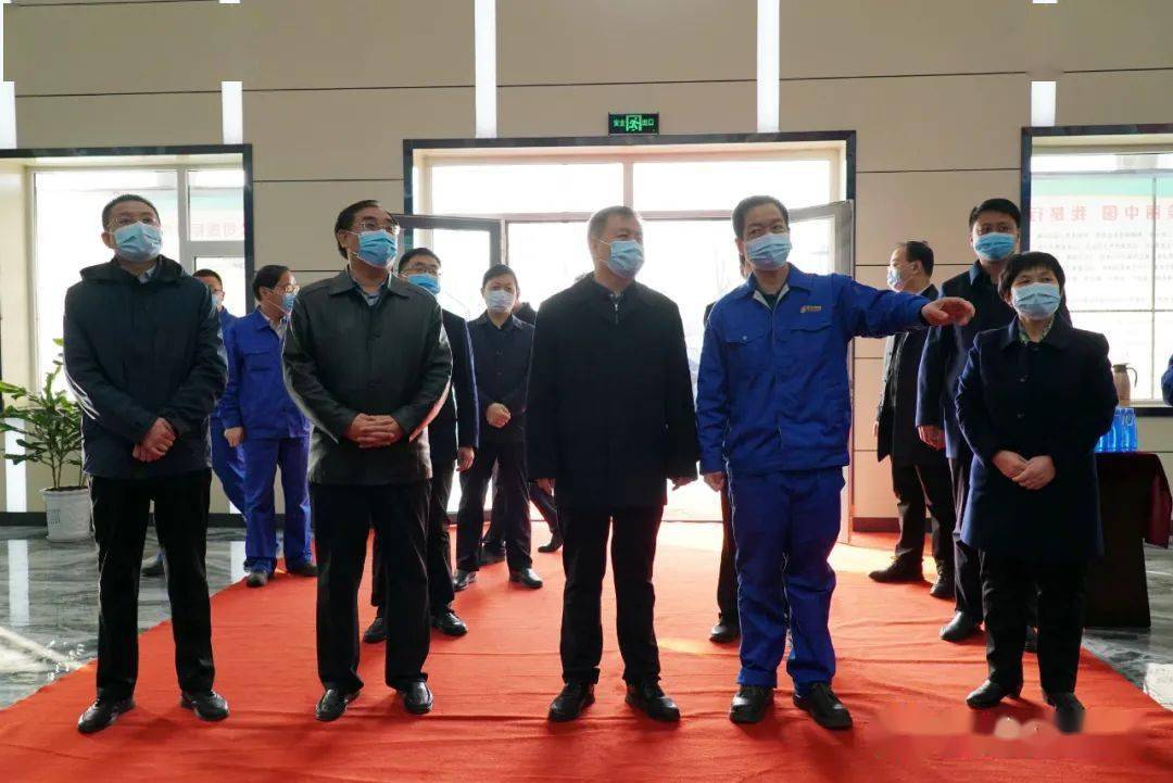 曲沃县委书记杨保春检查环保,安全生产,节日市场供应等工作