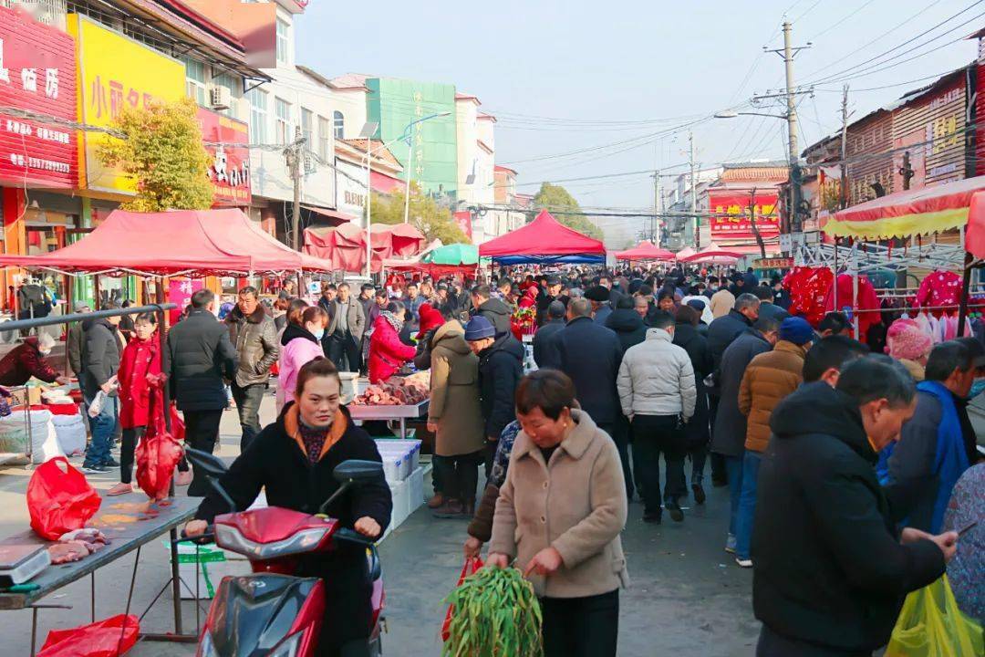 汝南县留盆镇集市不信,带您集市上去瞧一瞧驻马店各地的年味越来越浓