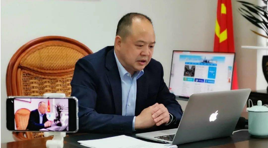 让我们年在一起投促局新春云慰问连线广州温州商会