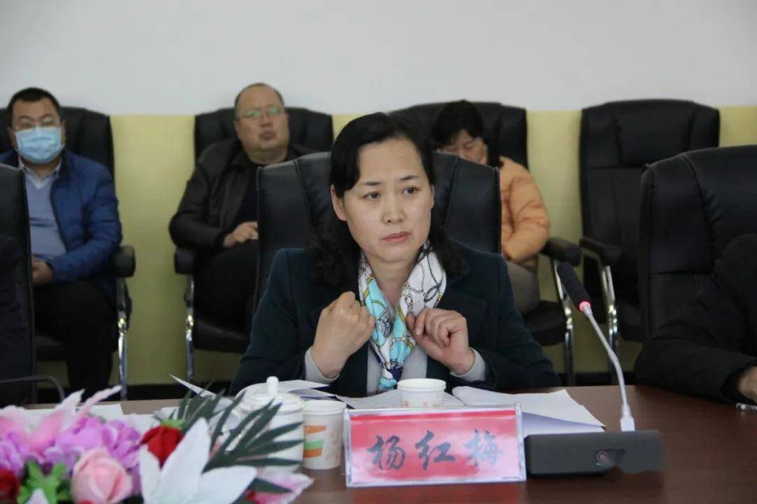 吕梁市教育局调研兴县教育工作座谈会在友兰中学召开