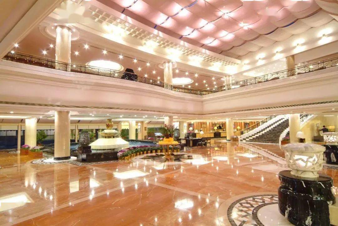 周末不加价仅328元抢购绍兴国际大酒店套餐标准双床房双人自助早在