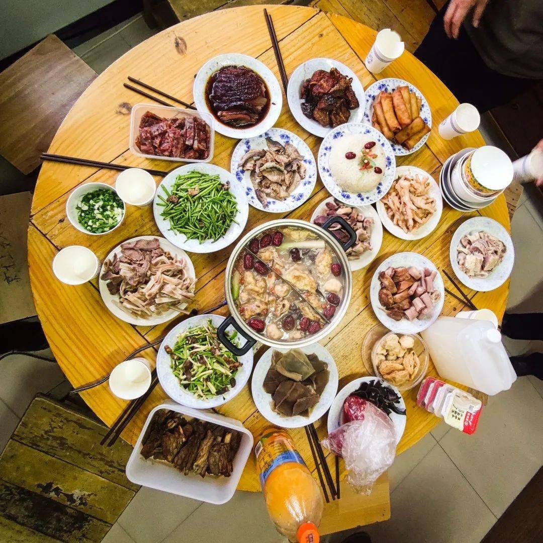 年夜饭合集!来看看nuister的餐桌上都有哪些美食吧!_家乡
