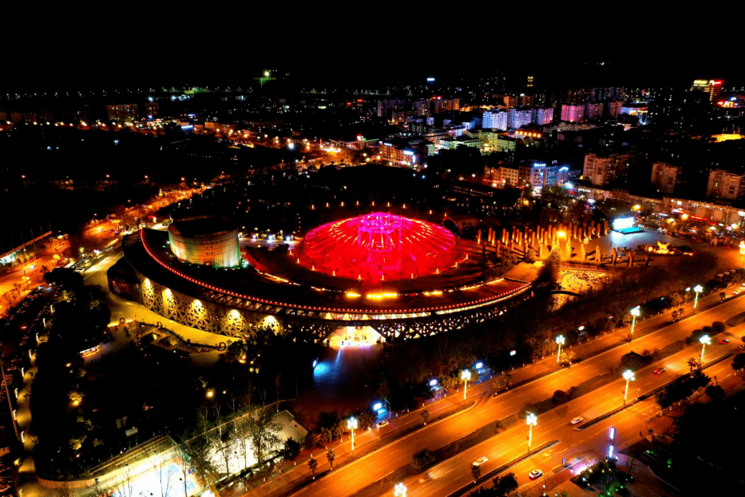 西昌冬日里一座充满烟火气的城市