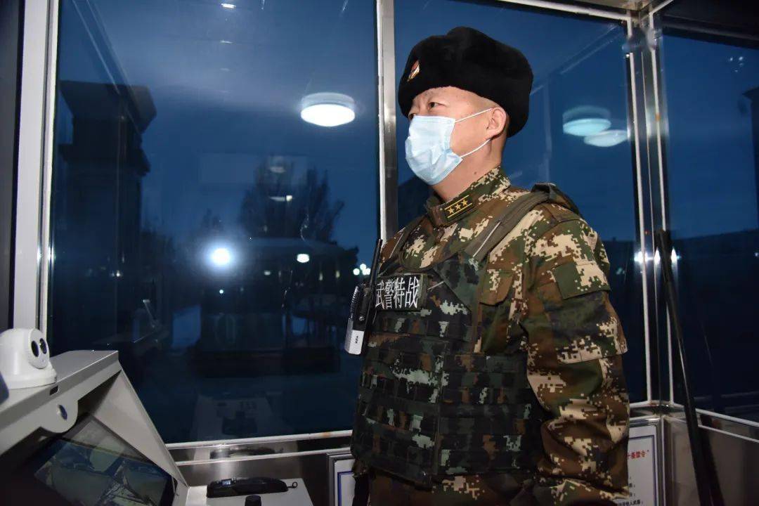 除夕夜,军营哨位别样暖!-搜狐大视野-搜狐新闻