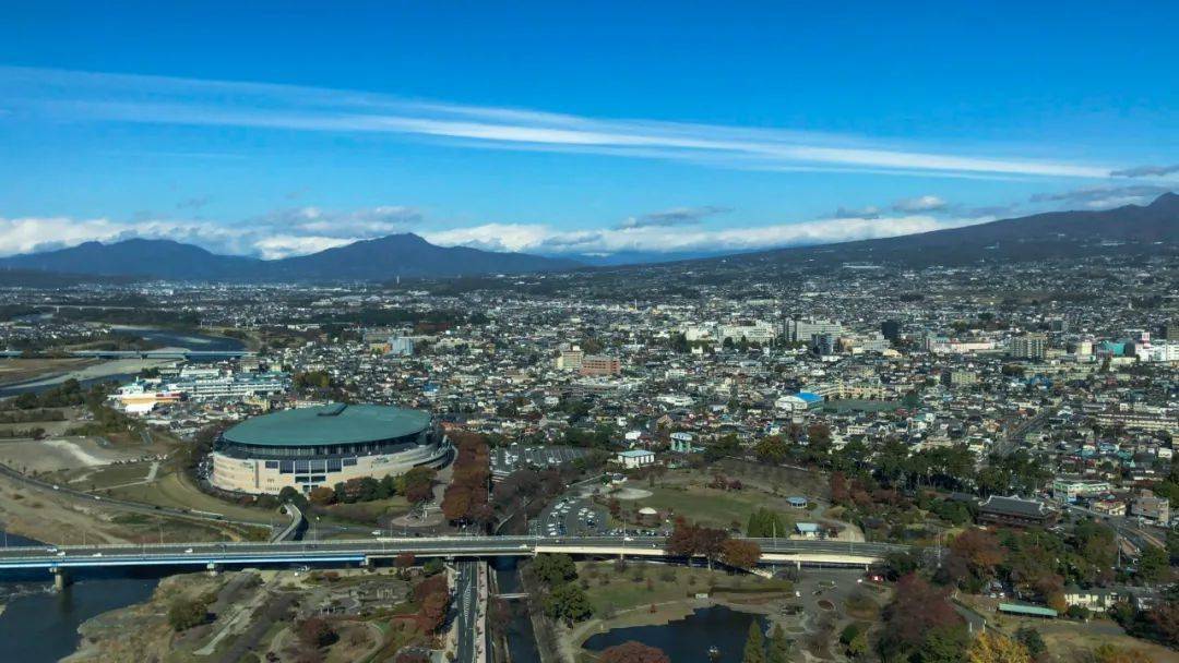 专访|日本群马县知事:疫情之后,希望大家来群马旅游._中国
