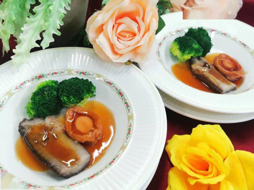 濠璟酒店【丽景轩】情人节中式二人套餐_服务