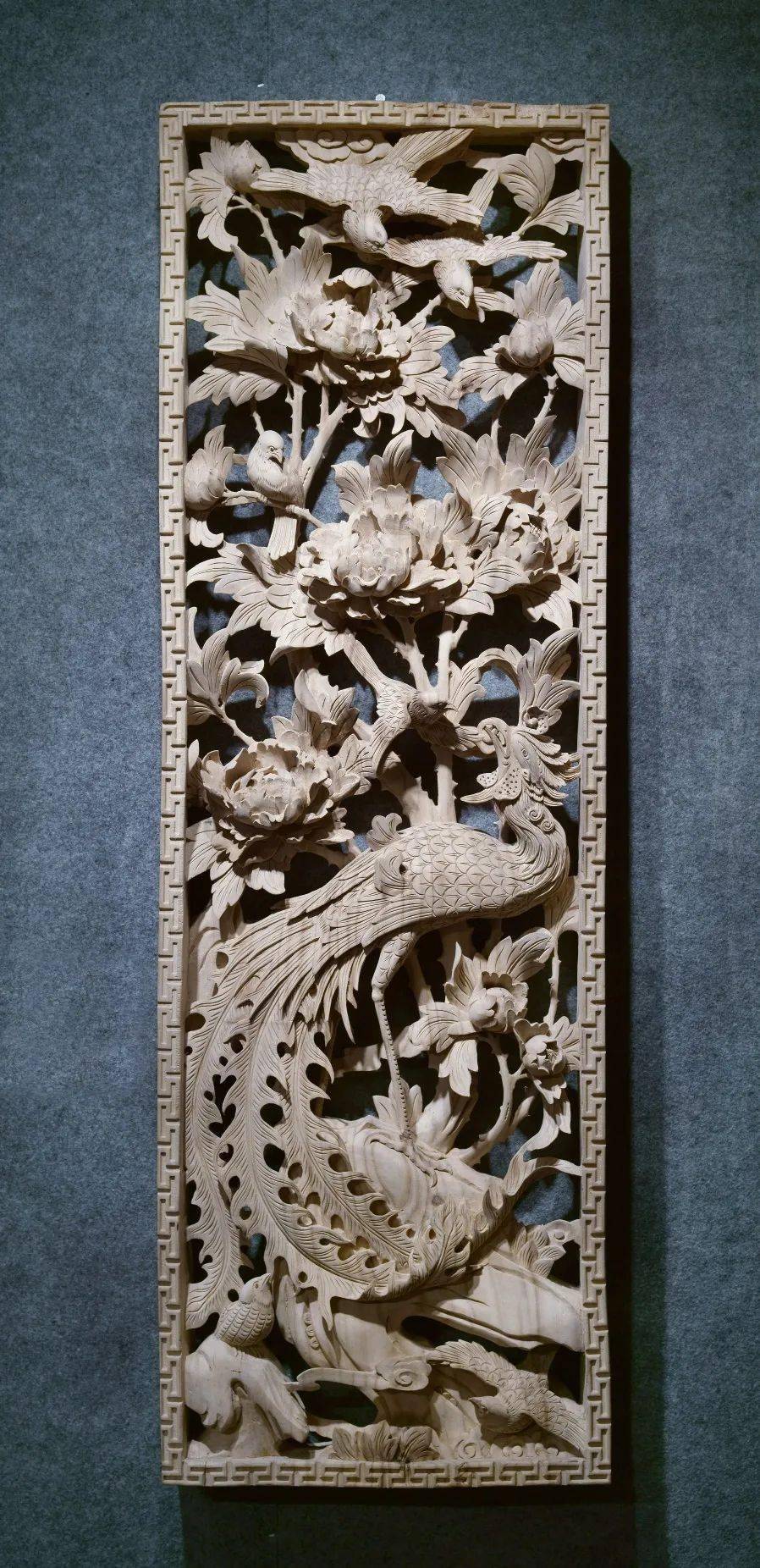 赏木雕精品 过特别牛年 ——揭阳市潮州木雕展示馆春节期间继续向公众