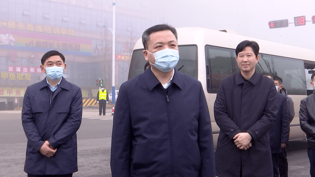 汉川市领导看望慰问春节期间值班值守人员 调研企业生产情况_黄建军