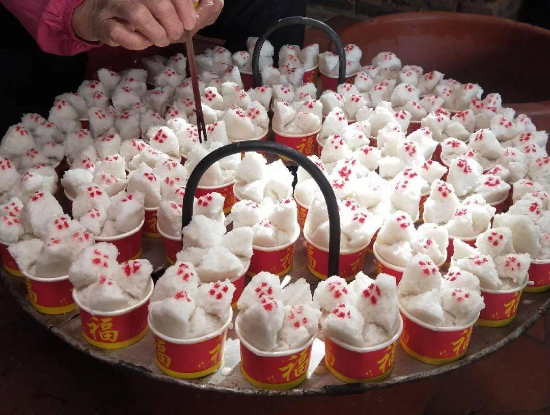 泉州碗糕这也是当地的传统民俗.