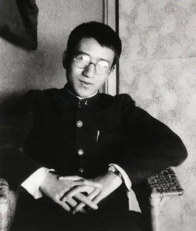 太宰治:缺爱的人,应该如何拯救自己?