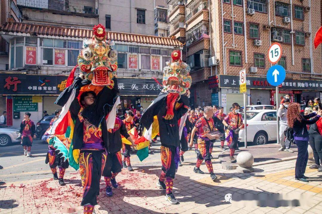 体验不一样的年味深圳水库新村麒麟来贺岁啦