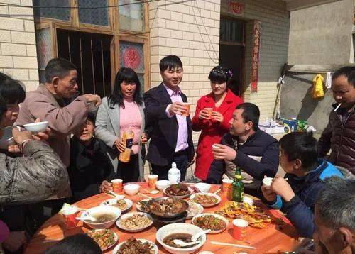 园洲本地人口_第五人格园医图片(2)