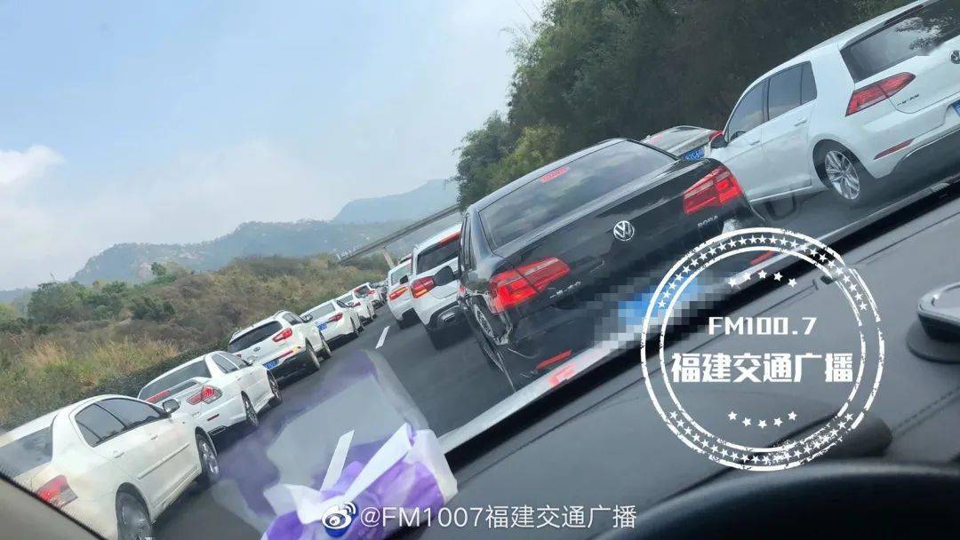 此外截止2021年2月17日(正月初六)16时05分,除杏林高速入口车多缓行外